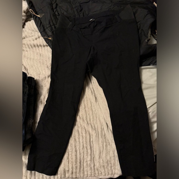 Old Navy maternity dress pants - Picture 1 of 2